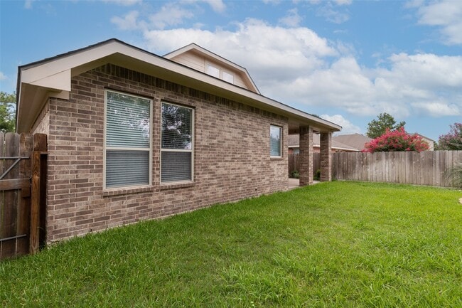 Building Photo - 19511 Dunlay Springs Dr
