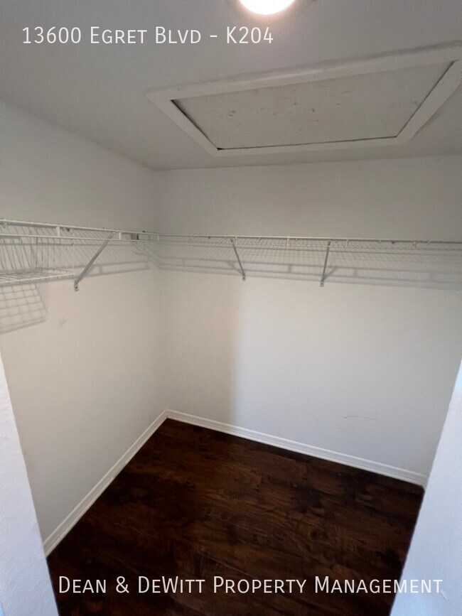 Building Photo - 13600 Egret Blvd