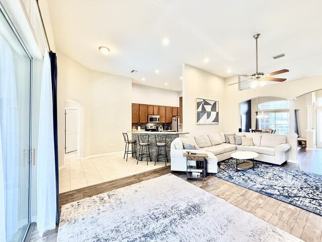 Building Photo - 11449 Newgate Crest Dr