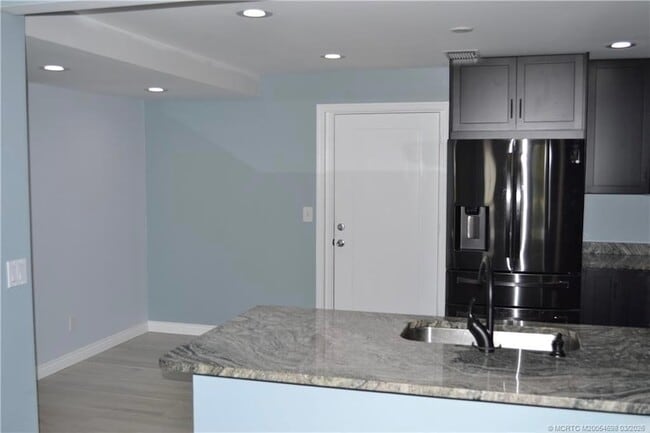 Building Photo - 3489 NE Linda Dr