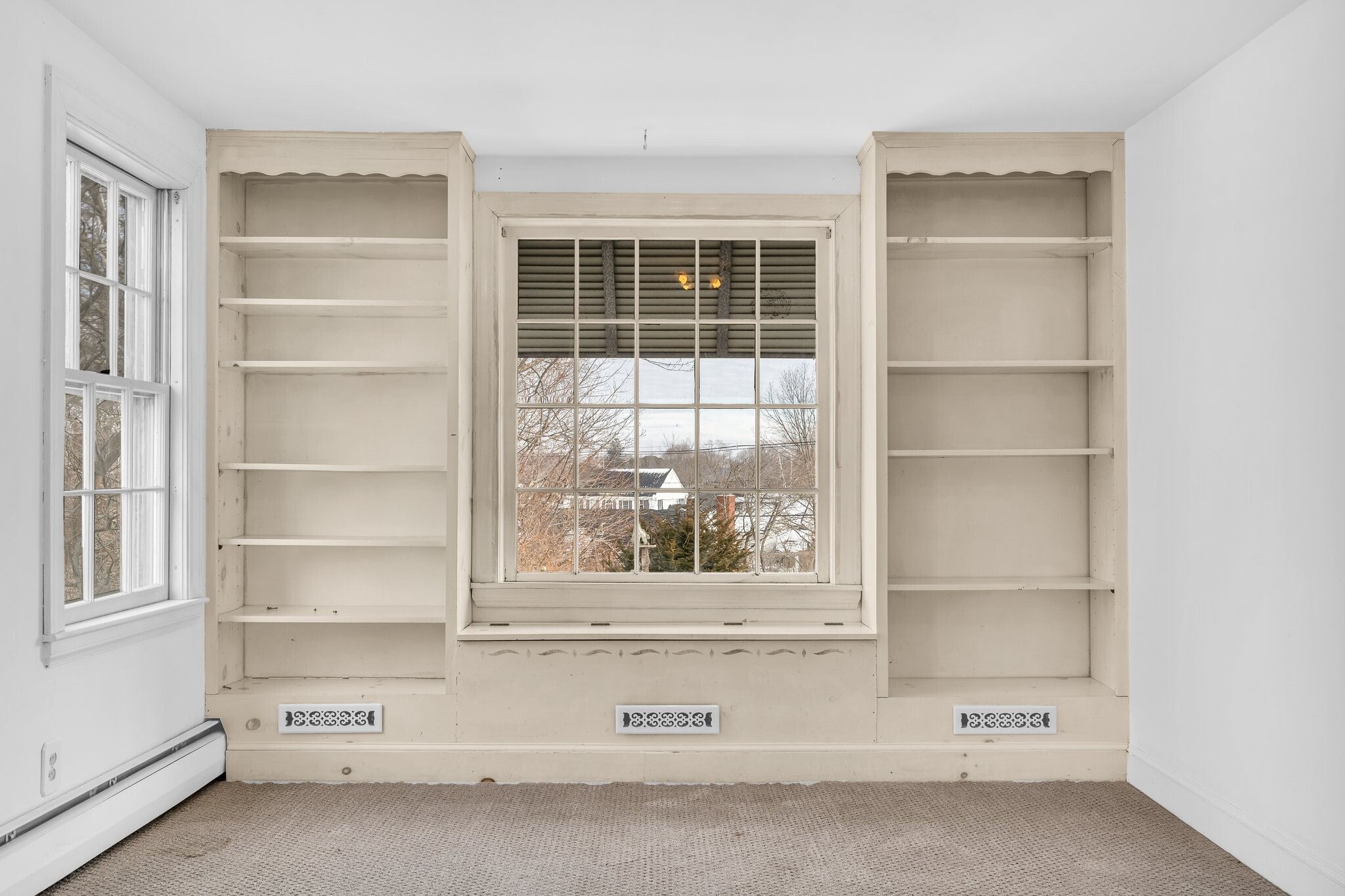 Building Photo - 12 Lee Ave