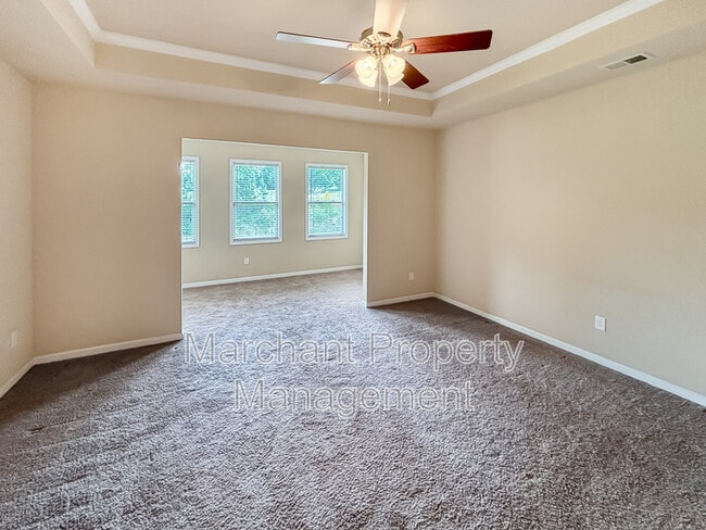 Building Photo - 159 Waltzing Vine Ln