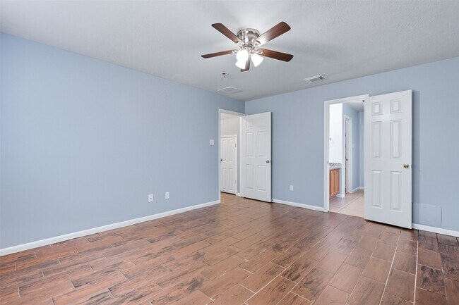 Building Photo - 15322 Brock Creek Way