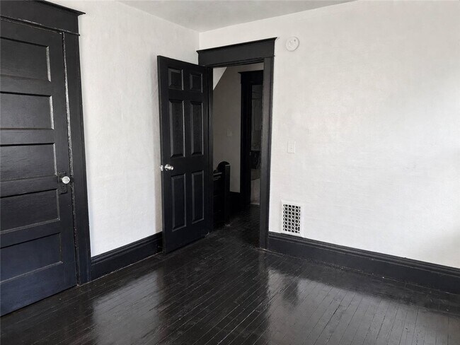 Building Photo - 50 Winterroth St