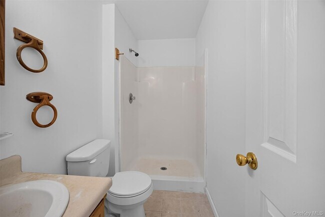 Building Photo - 41 Genung Street Unit 41