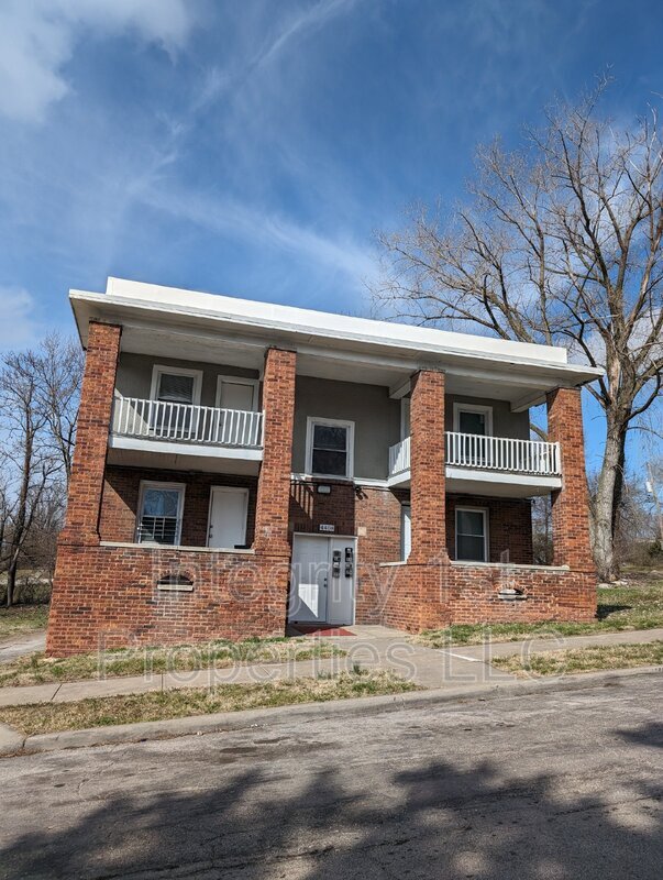 Building Photo - 4408 Montgall Ave