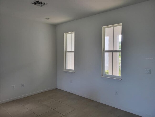 Building Photo - 1004 La Mirada Ct