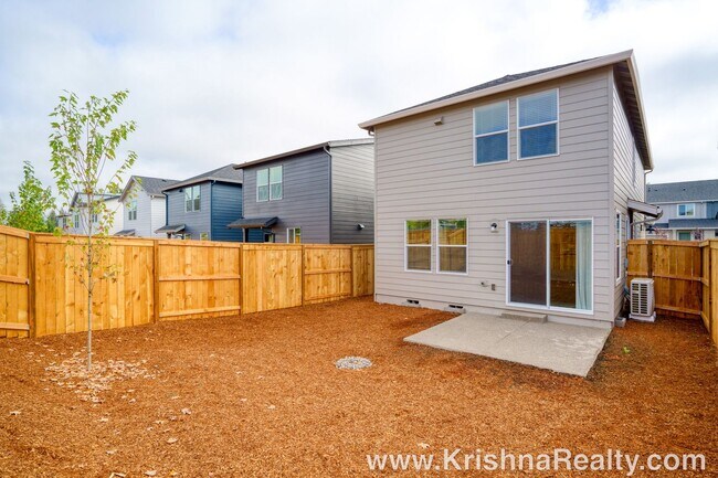 Building Photo - 10226 NE 79th Ct
