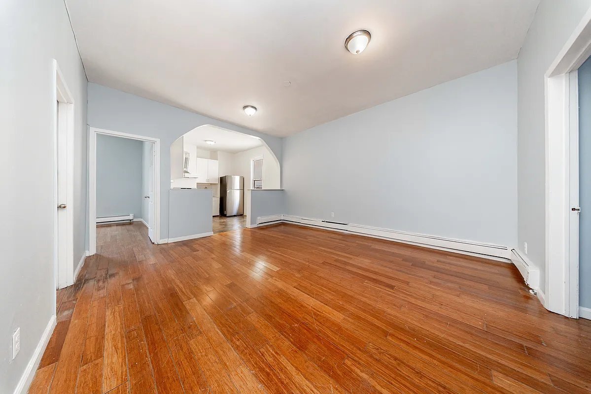 Building Photo - 33-34 9th St