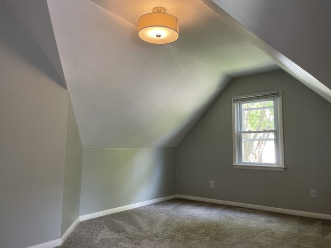 Building Photo - 2925 Stevens St