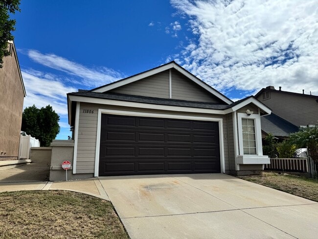 Building Photo - 3-Bedroom Moreno Valley Home – High Ceilin...