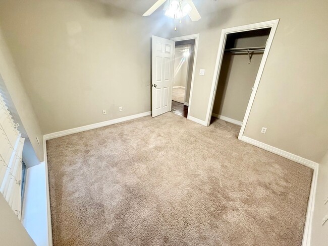 Building Photo - 4 bedroom near South Tyler!