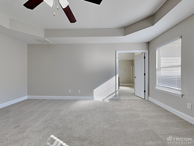 Building Photo - 5146 Summersun Dr