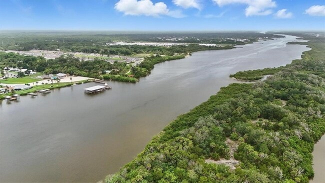 Building Photo - 190 Jones Fish Camp Rd