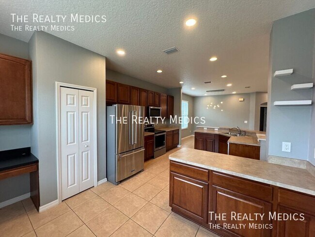 Building Photo - 149 Perfect Dr