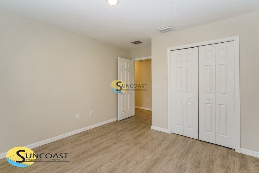 Building Photo - 10 Juniper Trail