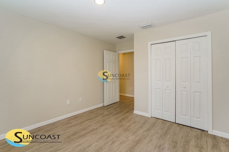 Building Photo - 333 Marion Oaks Golf Way