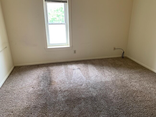 Building Photo - 226 W Michigan Ave