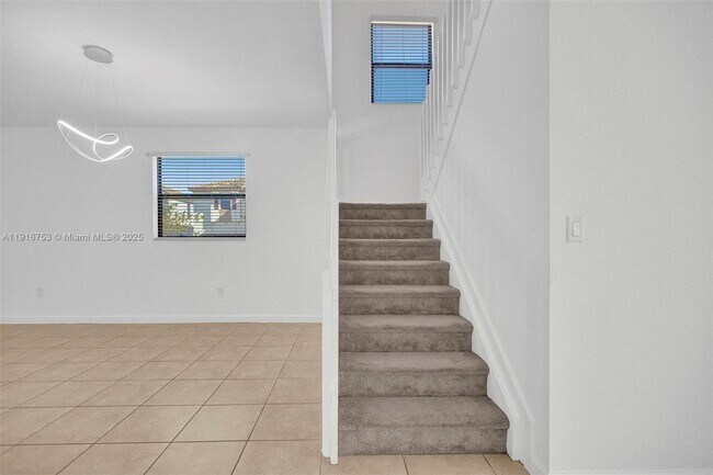 Building Photo - 3504 W 94th St