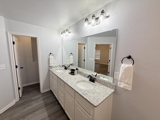 Building Photo - 8301 Grayson Trl