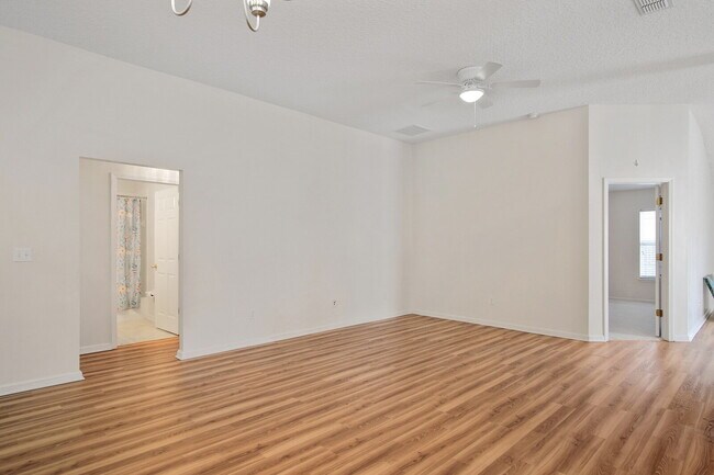 Building Photo - 1200 Woodchurch Ln