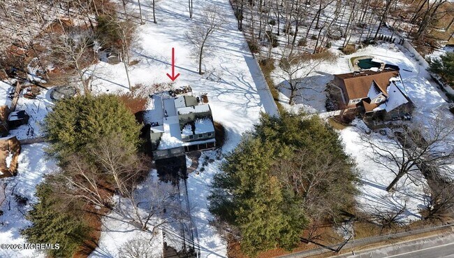 Building Photo - 1923 Whitesville Rd