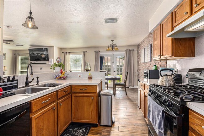 Building Photo - 4246 Hawk Meadow Dr