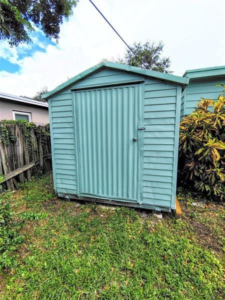 Building Photo - 430 S 26th Ave