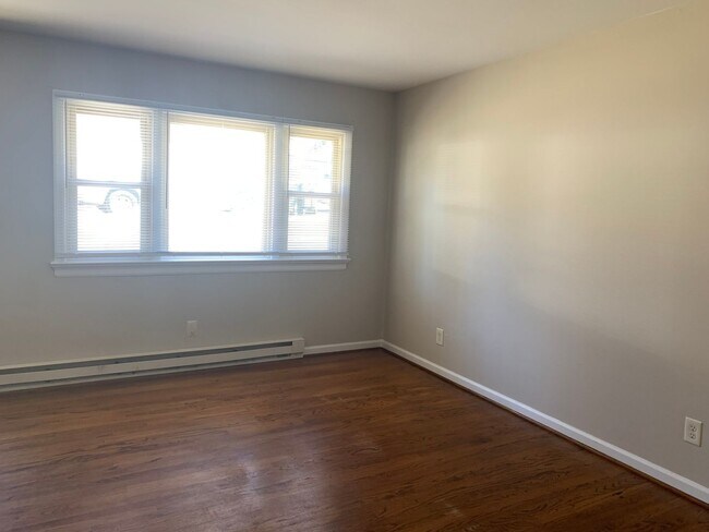 Building Photo - 74 W Princeton Cir Cir