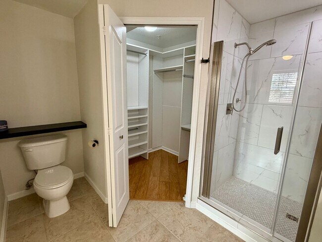 Building Photo - 12965 Positano Cir