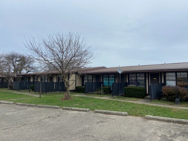 Primary Photo - Piketon 35 Apartments
