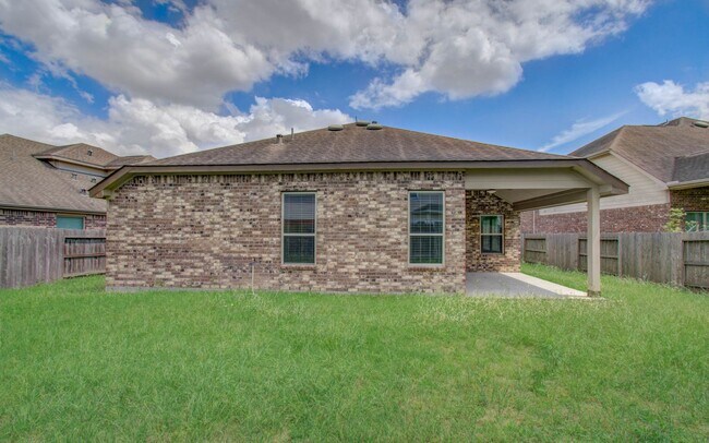 Building Photo - Spacious 4 Bed, 2 Bath Home Zoned to Tomball ISD