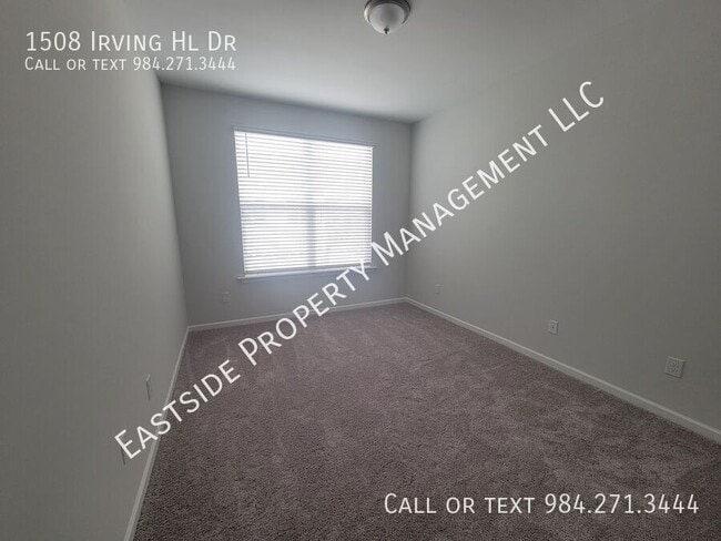 Building Photo - 1508 Irving Hl Dr