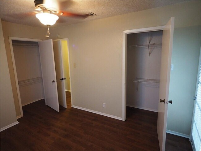 Building Photo - 4303 Acropolis Ct
