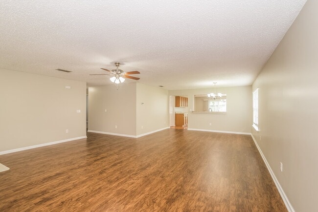 Building Photo - 13564 Ashford Wood Ct E