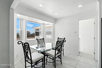 Building Photo - 408 San Blas Dr