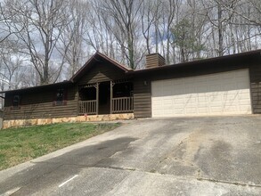 Building Photo - 4167 Jami Ln