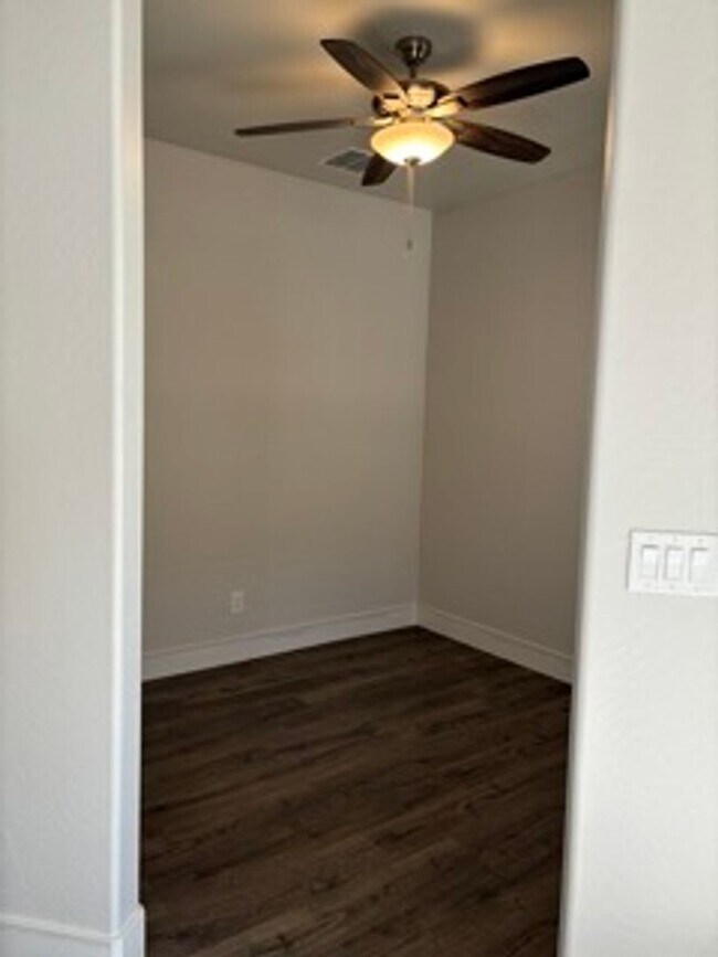 Building Photo - Beautiful Chino Valley Home!