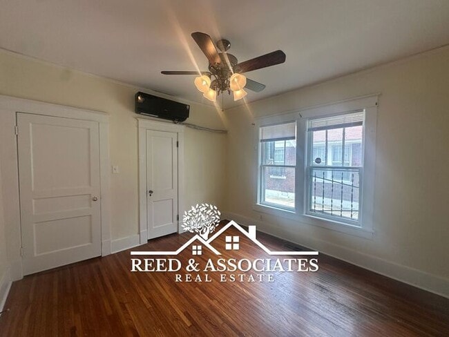 Building Photo - 1 Bedroom in Midtown!