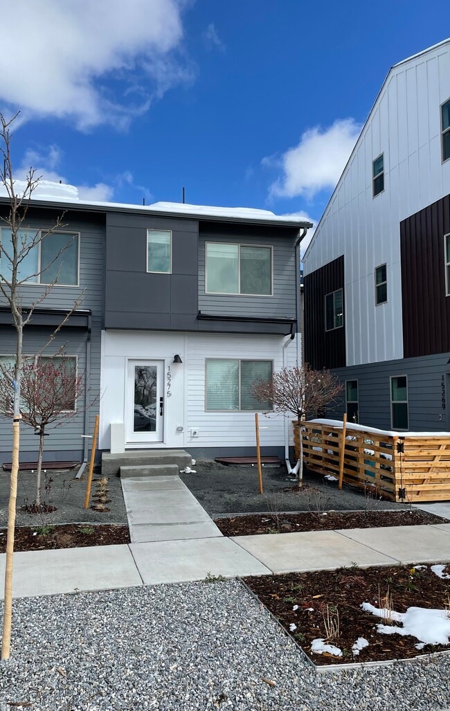 Building Photo - 15275 W 68th Pl
