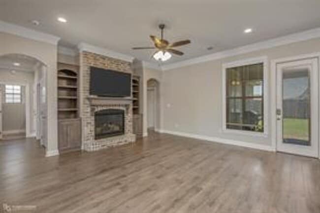 Building Photo - 307 Ansley Cir