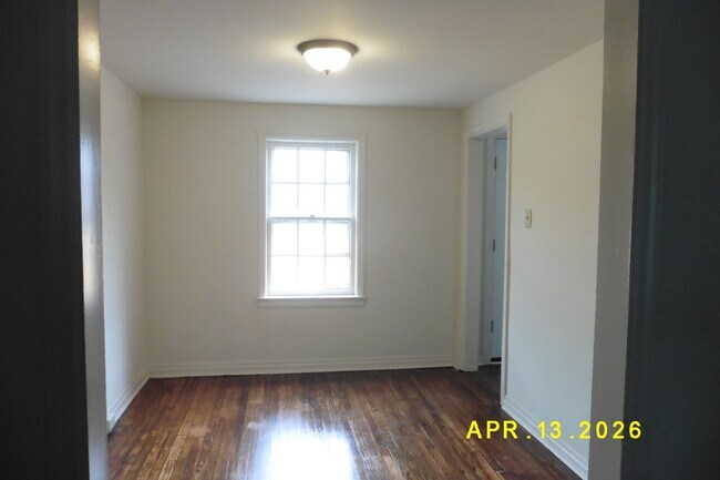 Building Photo - 2615 Waldo St