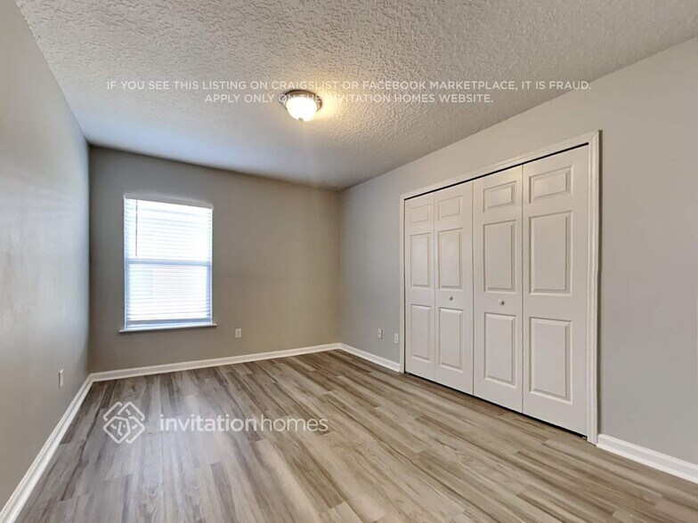Building Photo - 650 MacKenzie Cir