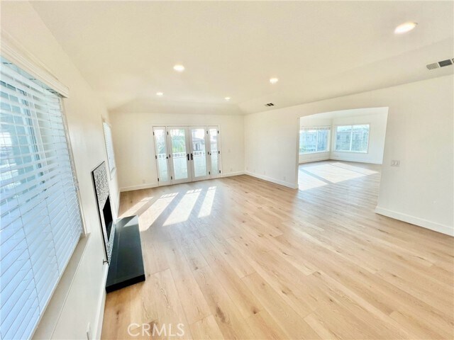 Building Photo - 301 Ocean Ave