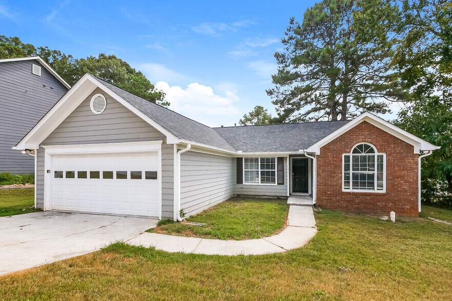 Primary Photo - 2081 Wedgewood Dr