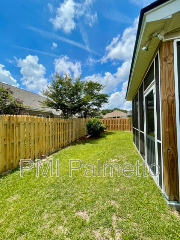 Building Photo - 125 Wild Spring Rd