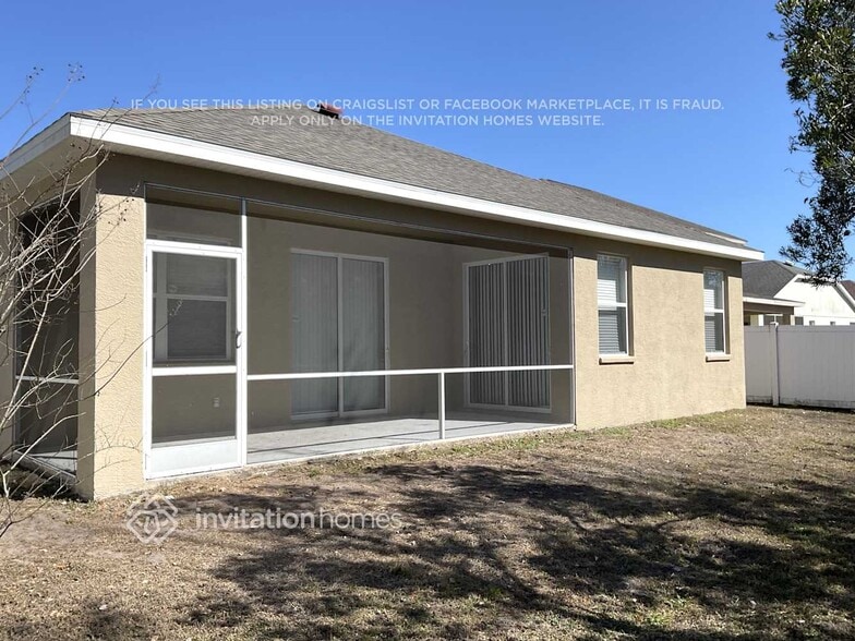 Building Photo - 3909 101st Ave E