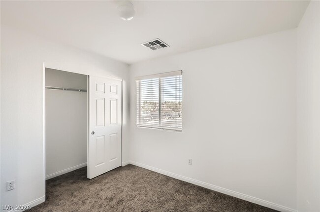 Building Photo - 6384 Blue Twilight Ct
