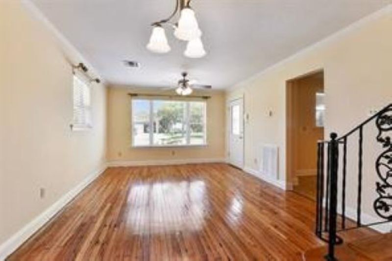 Living Dining - 996 Allen Toussaint Blvd