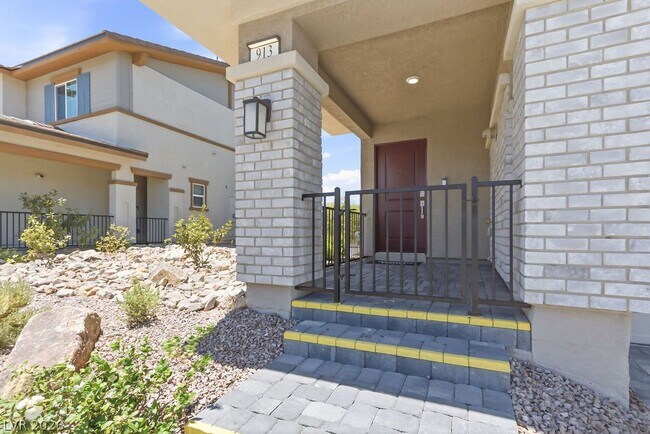 Building Photo - 913 Cadence Vw Wy